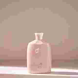 ORIBE Serene Scalp Balancing Shampoo Шампунь для баланса кожи головы "Истинная гармония" 250 мл.