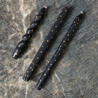 FIRE RABBIT Dotted Taper Candles, Full Set of 3 Набор Свечей Черный