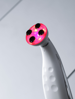 CLIONE FIT портативный девайс для ухода за лицом