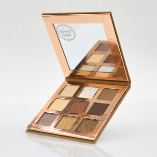 VERA Eyeshadow Palette Палетка тіней 01 Sun Shine
