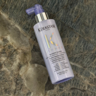 Kerastase Blond Absolu Blonde Guard Несмываемое увлажняющее средство для блеска и защиты мелированных и осветленных волос 190 мл