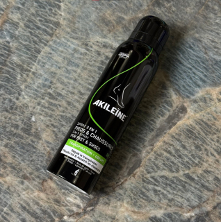 Akileine Spray 3 in 1 for feet and shoes Черный спрей для обуви и ног 150 мл