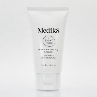 Medik8 Pore Refining Scrub Очищающий поры скраб двойного действия