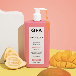 Q+A Vitamin A.C.E Cleansing Shower Oil Вітамінізована олія для душу 250 мл.