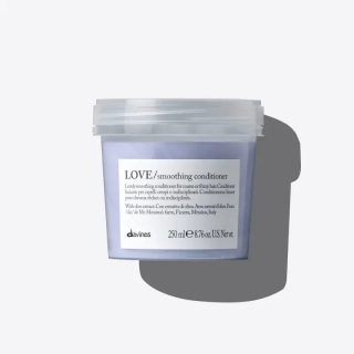 Davines LOVE smoothing Сonditioner Кондиціонер для розгладження неслухняного та хвилястого волосся 250 мл